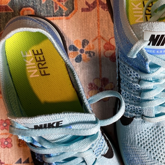 NIKE 4.0 FREE WOMEN SIZE 9 - Picture 2 of 5